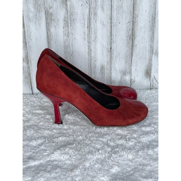 Materia Prima by Goffredo Fantini Red Suede Pumps Size 36 - Picture 4 of 10